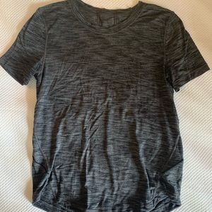 Lululemon top